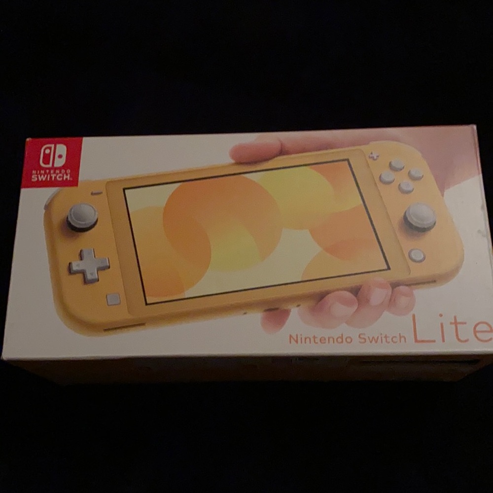 Yellow Nintendo Switch Lite